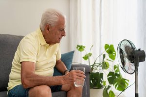 Cuadro de deshidratación a ancianos